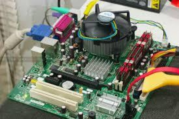 Vendo motherboard INTEL modelo D102GGC2 socket 775 para ram DDR2