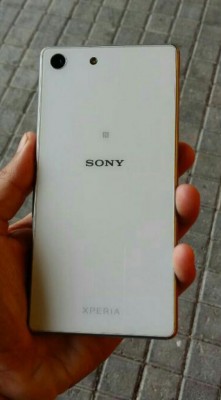 Vendo Sony Xperia M5.resiste al polvo y agua