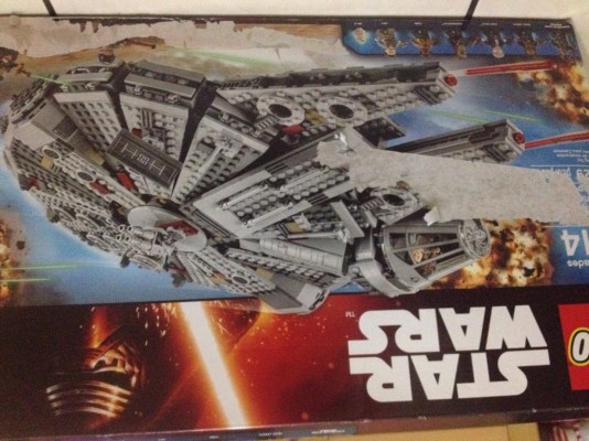Lego Star Wars Alcon Milenario 75105 Nuevo!!!