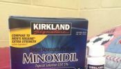 Minoxidil Kirkland 5 para el crecimiento, fortalecimiento y cuidado del cabello y barba